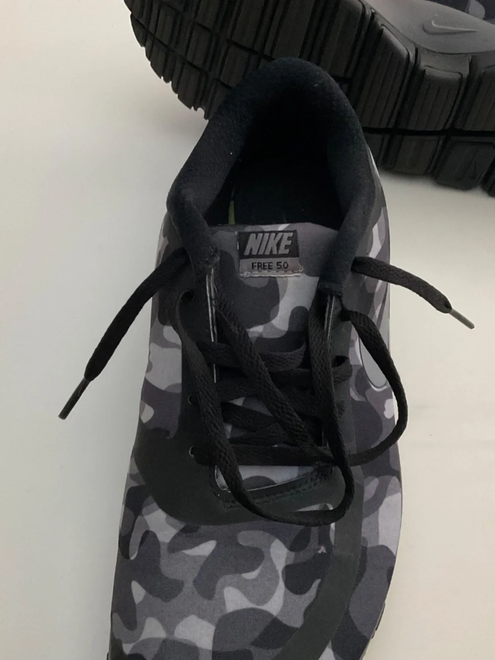 Nike Free 5.0 Sneakers